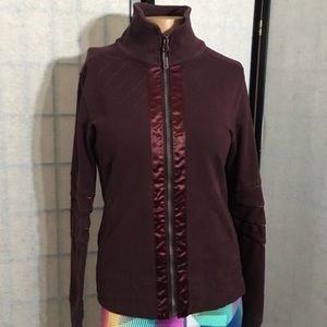 LULULEMON sz 6 Soft knit Merlot  zip up jacket